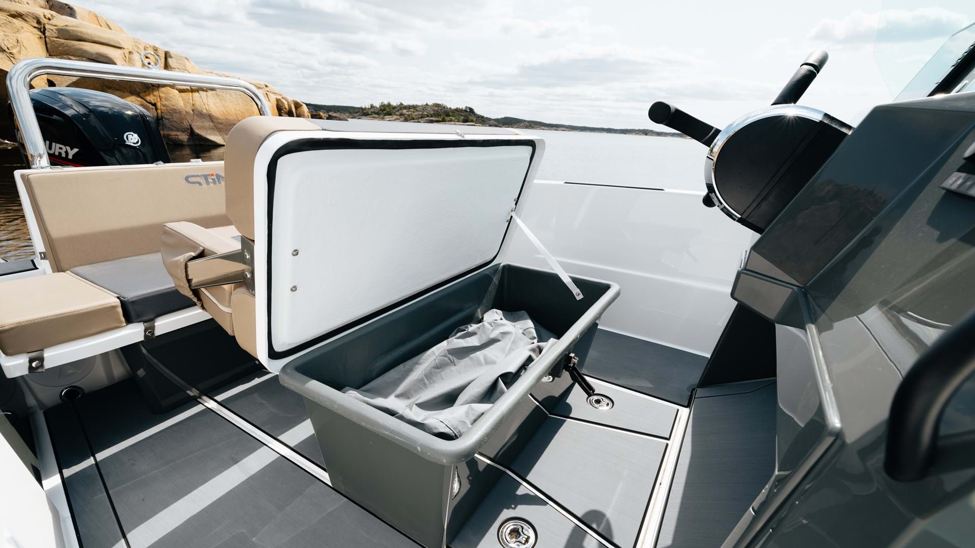 Sting 580S - centre console boat - 45
